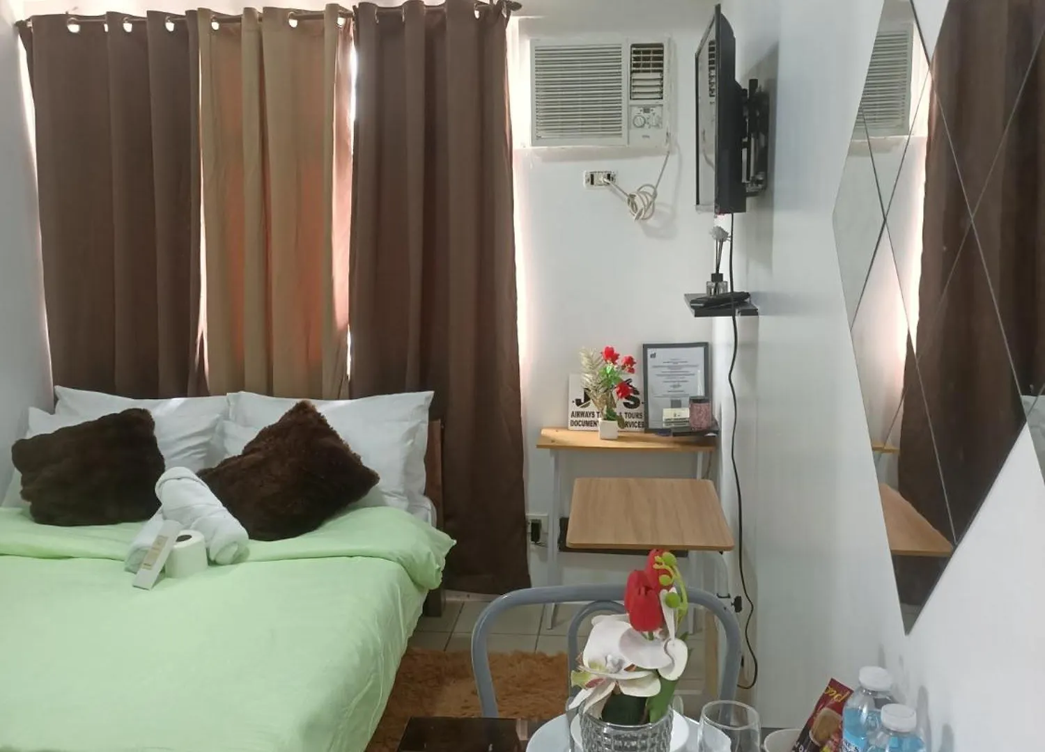 Urban Deca Tower By Marie Faye Aparthotel Manila