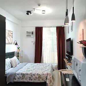 F Mandaluyong Staycation Aparthotel